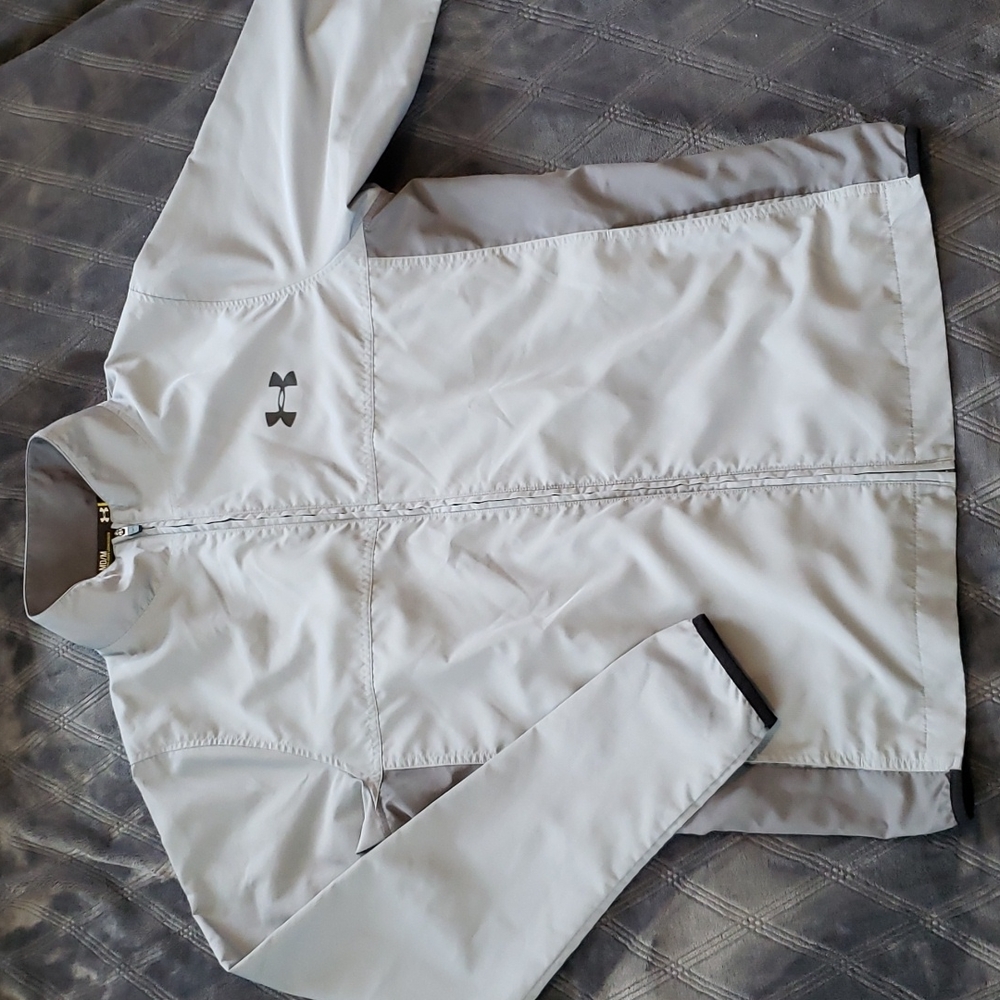 Under armor windbreaker